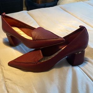 Nicholas kirkwood Burgundy colour